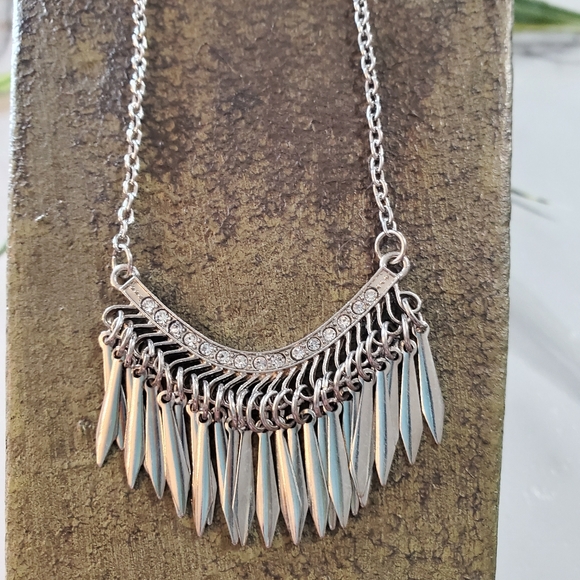 Silver Tone Necklace & Earring Dangle Spikes & Rhinestone Jewels Set NEW - Picture 11 of 11